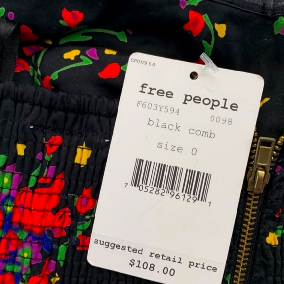 BNWT SEALED. 0 Free People Spring/Summer Strapless Dress - Picture 2 of 3